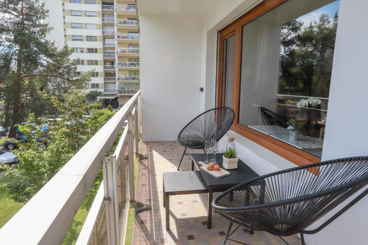 Chez Lou Appartement Proche Du Lac Moderne Анси Екстериор снимка