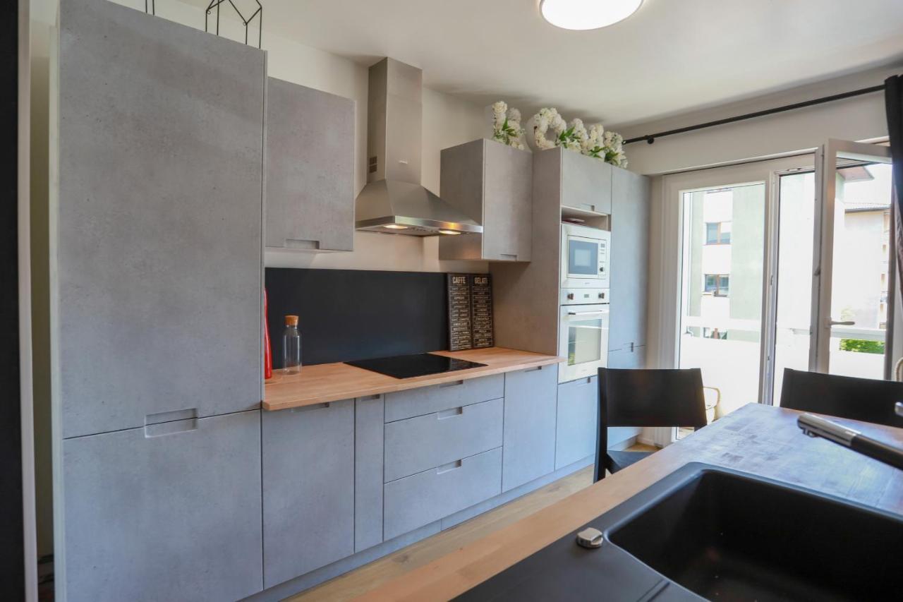 Chez Lou Appartement Proche Du Lac Moderne Анси Екстериор снимка